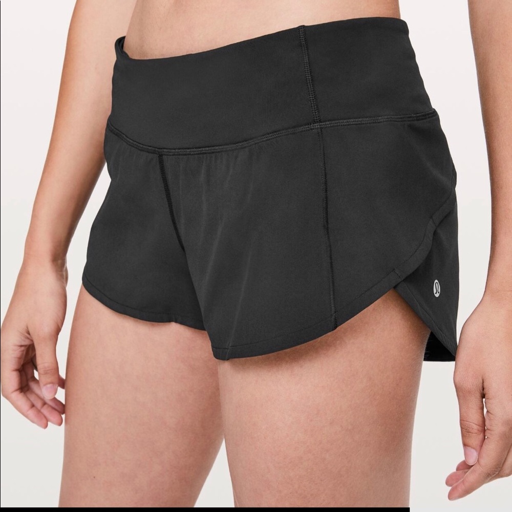 Lululemon speed shorts size 4